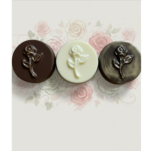 Chocolate Dipped Rose Sandwich Cookie
