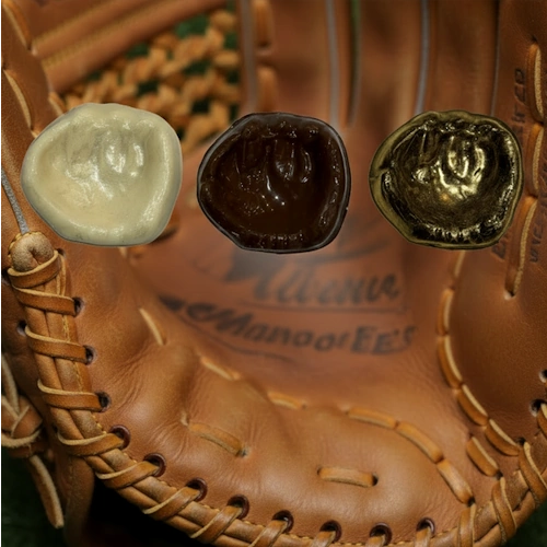Medium Baseball Mitt Chocolate
